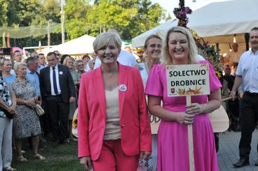 Święto Plonów Powiatu Wieluńskiego odbyło się w Osjakowie